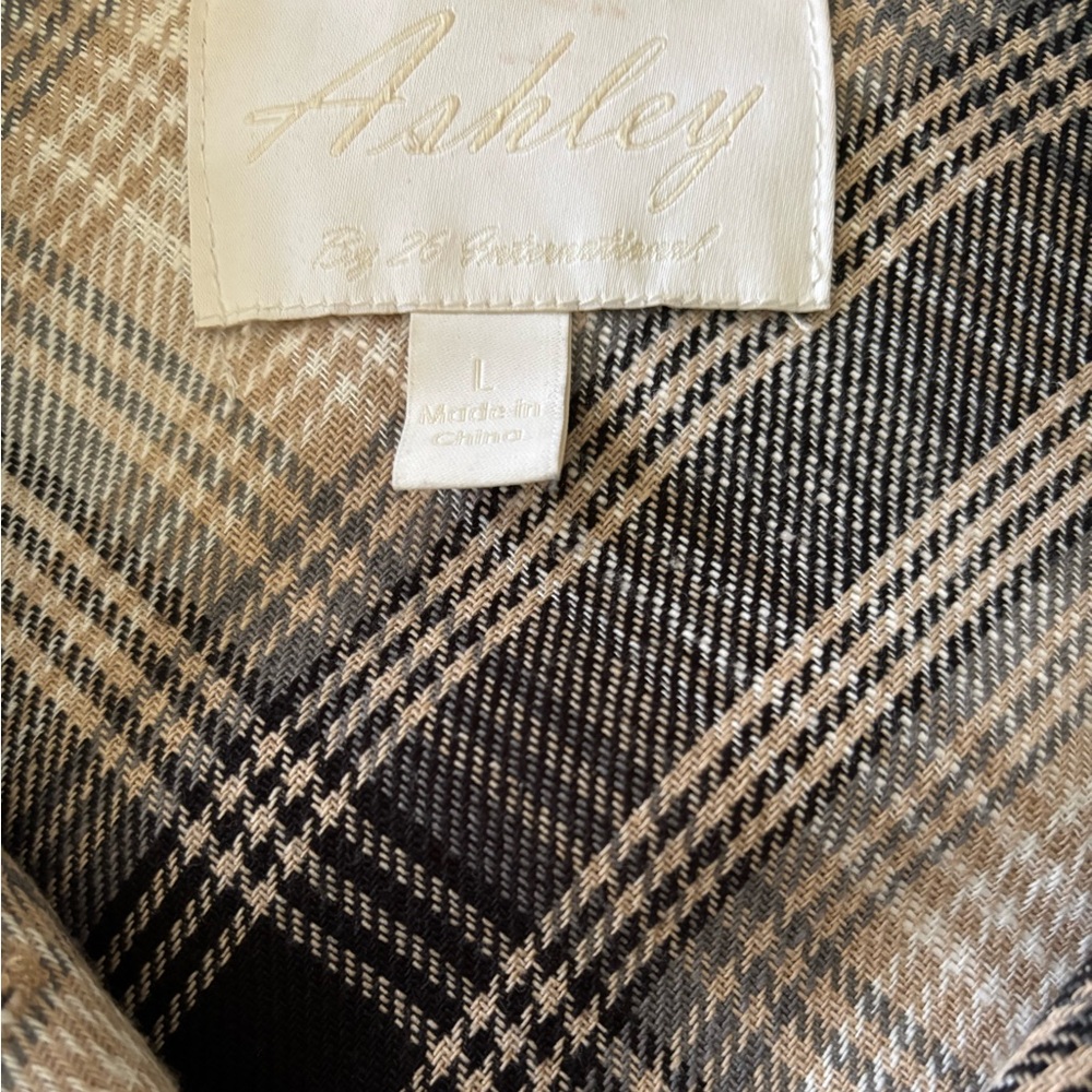 Ashley By 26 Plaid Button-Up Shirt - Picture 3 of 10